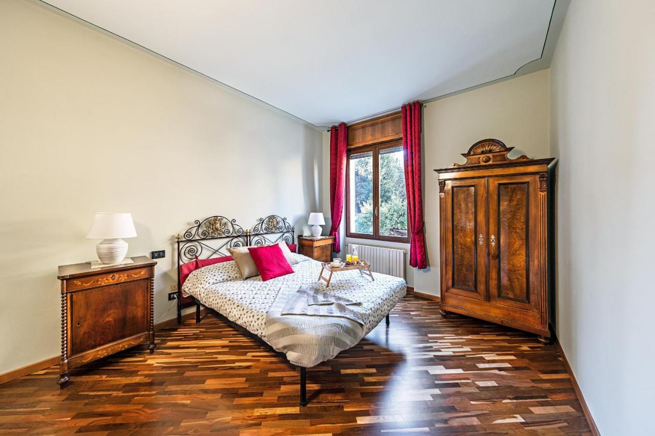 La Magnolia 2 Apartment By Wonderful Italy เดเซนซาโนเดลการ์ดา ภายนอก รูปภาพ